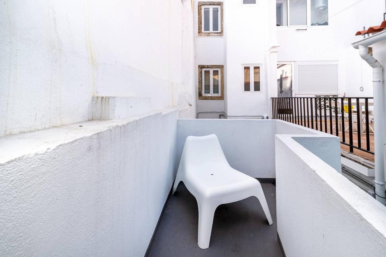 Urban & Trendy Duplex Close To Lx Factory By Trip2Portugal Lisbon Luaran gambar